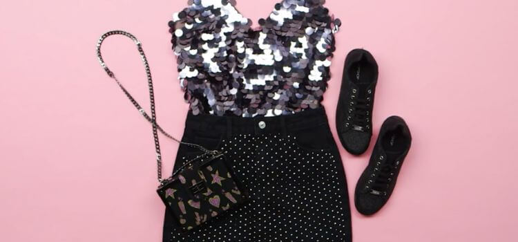 What Shoes to Wear with a Black Sequin Dress