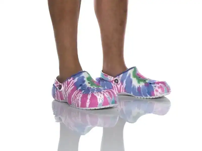 Baya Clog – lightweight slip-on clog with ventilation ports, cushioned footbed, and water-friendly comfort for casual wear