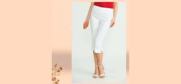 What to Wear with White Capris Pants