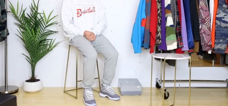 How to Dress with Grey Shoes